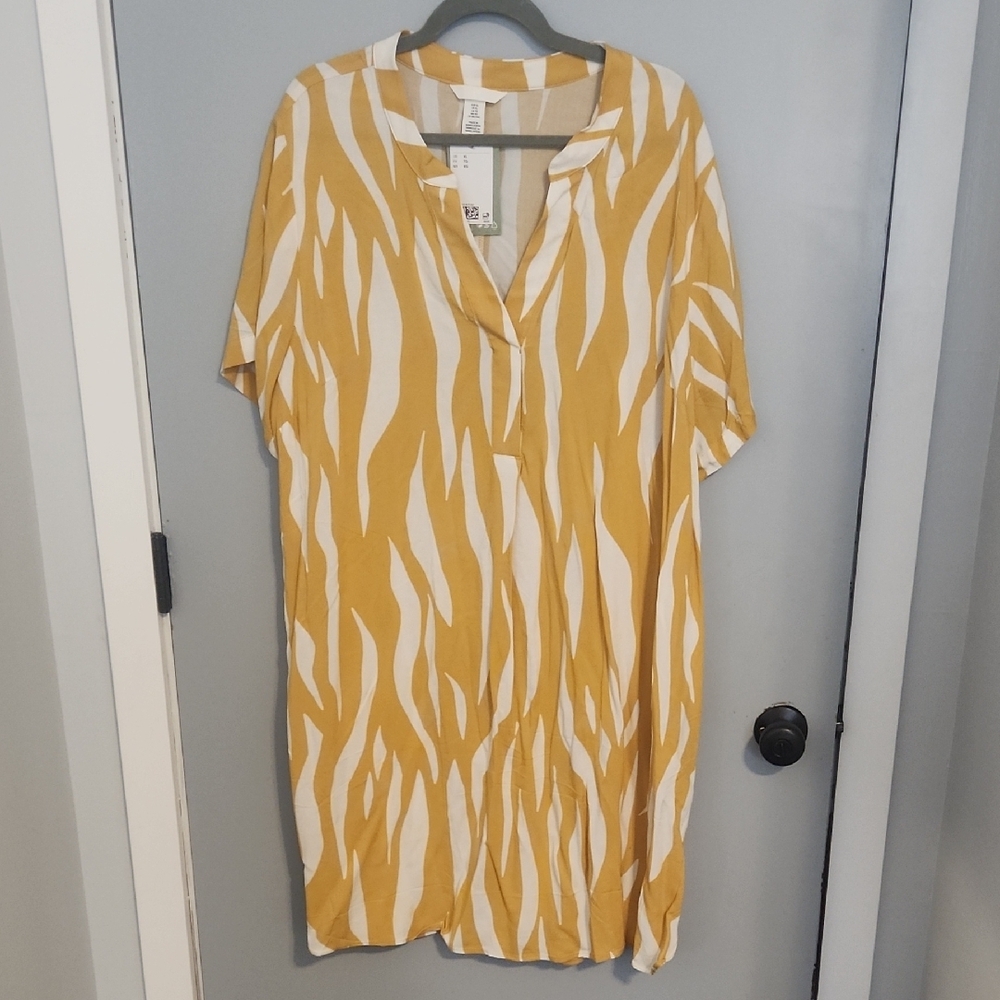 Yellow and White Patterned Dress